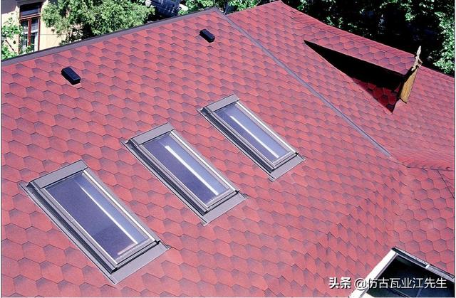 淺談瀝青瓦：瀝青瓦主要有哪些優(yōu)勢(shì)與缺點(diǎn)？