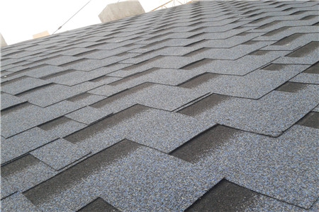 瀝青瓦的使用年限是多久？有哪些注意事項(xiàng)？