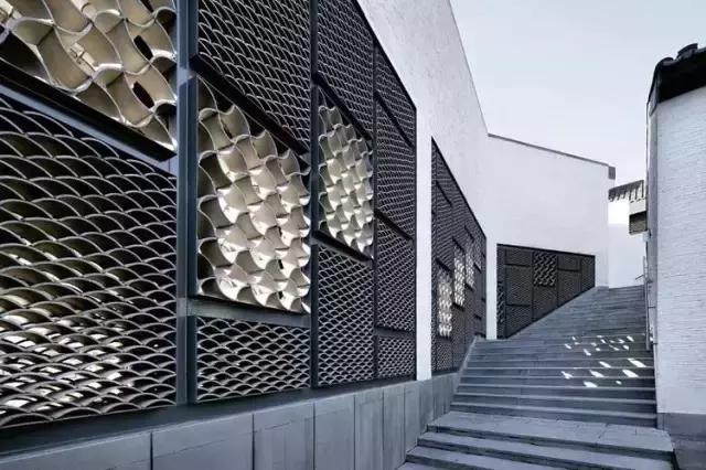 青瓦灰墻，高瓴飛檐，處處消磨時光