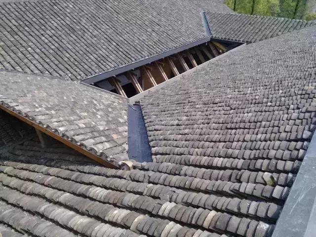 青瓦灰墻，高瓴飛檐，處處消磨時光