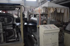 合成樹脂瓦共擠層兩邊覆不到邊是什么原因造成的？